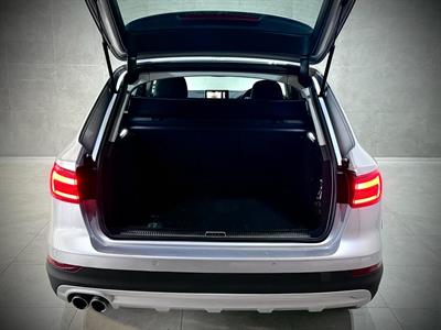 2018 Audi A4 - Thumbnail