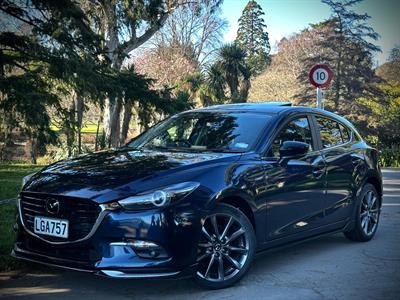 2018 Mazda Mazda3 - Thumbnail