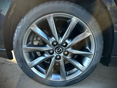 2018 Mazda Mazda3 - Thumbnail