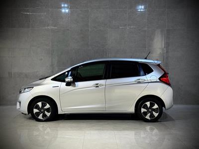 2017 Honda Fit - Thumbnail