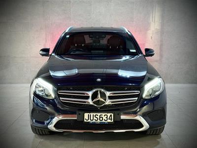 2016 Mercedes-Benz GLC 250 - Thumbnail