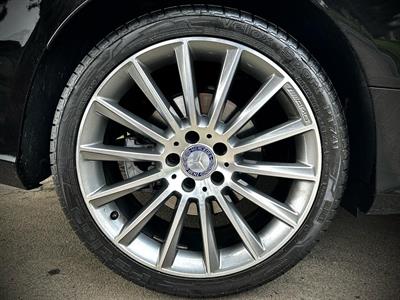 2016 Mercedes-Benz C 300 - Thumbnail