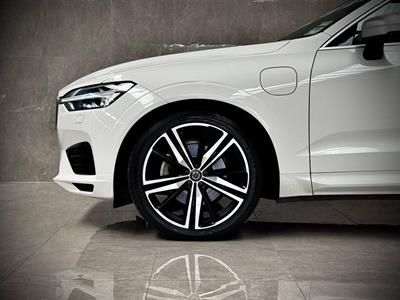 2018 Volvo XC60 - Thumbnail