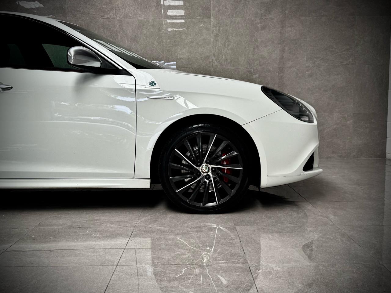 2011 Alfa Romeo Giulietta