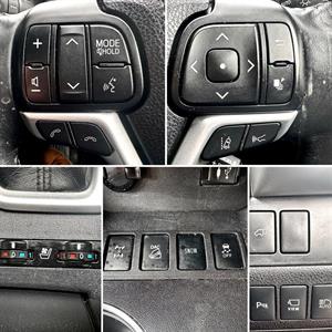 2017 Toyota Highlander - Thumbnail