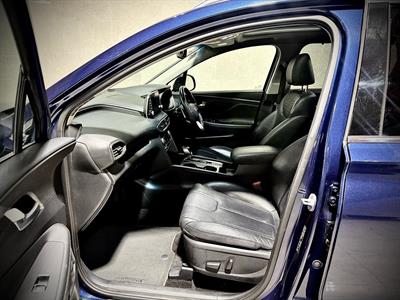 2019 Hyundai Santa Fe - Thumbnail