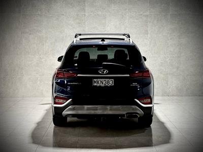 2019 Hyundai Santa Fe - Thumbnail