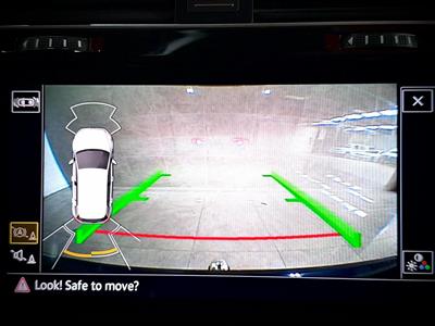 2017 Volkswagen Golf - Thumbnail