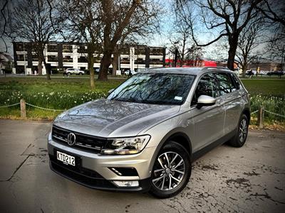 2017 Volkswagen Tiguan - Thumbnail