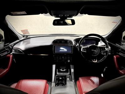 2018 Jaguar F-Pace - Thumbnail