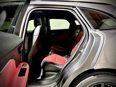 2018 Jaguar F-Pace - Thumbnail