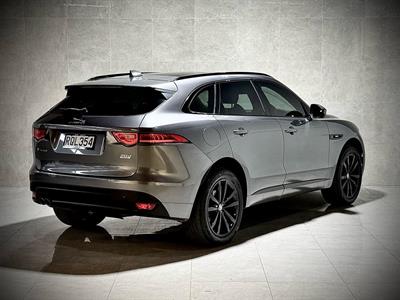2018 Jaguar F-Pace - Thumbnail