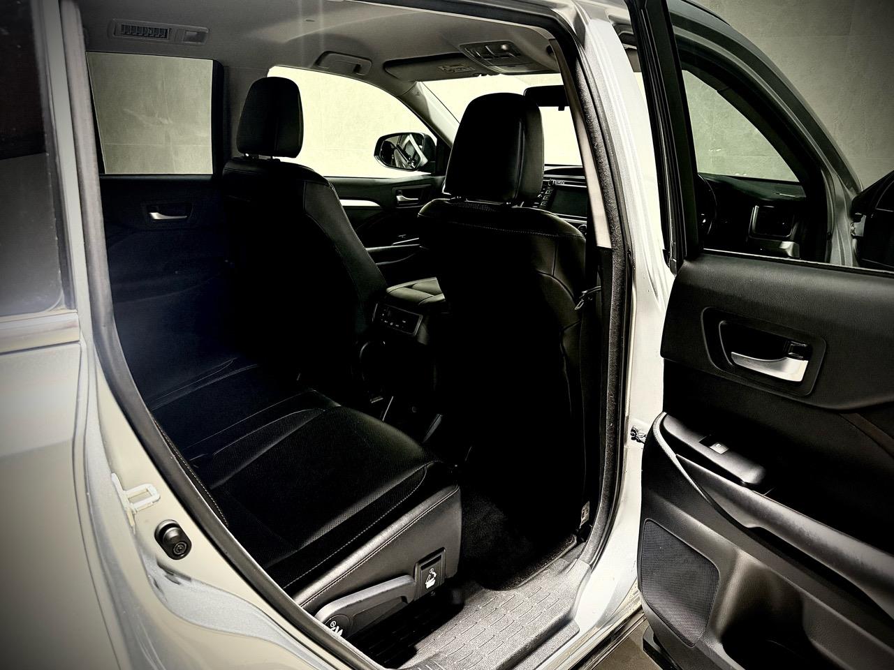 2017 Toyota Highlander