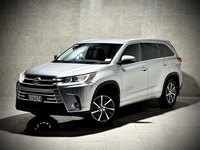 2017 Toyota Highlander - Thumbnail