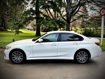 2020 BMW 330E - Thumbnail