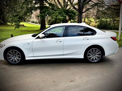 2020 BMW 330E - Thumbnail