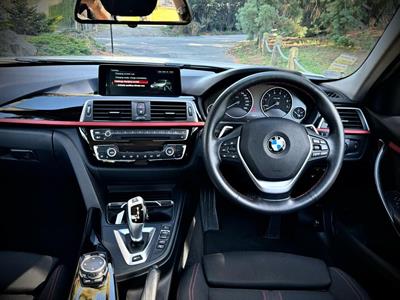 2017 BMW 330E - Thumbnail