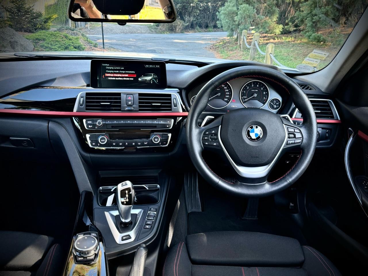 2017 BMW 330E