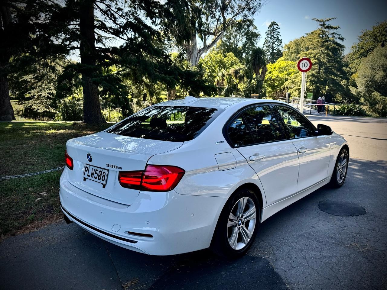 2017 BMW 330E