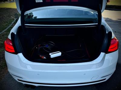 2017 BMW 330E - Thumbnail