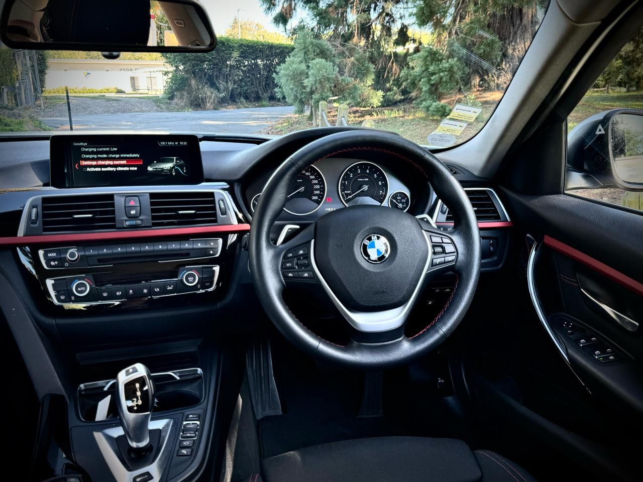 2017 BMW 330E