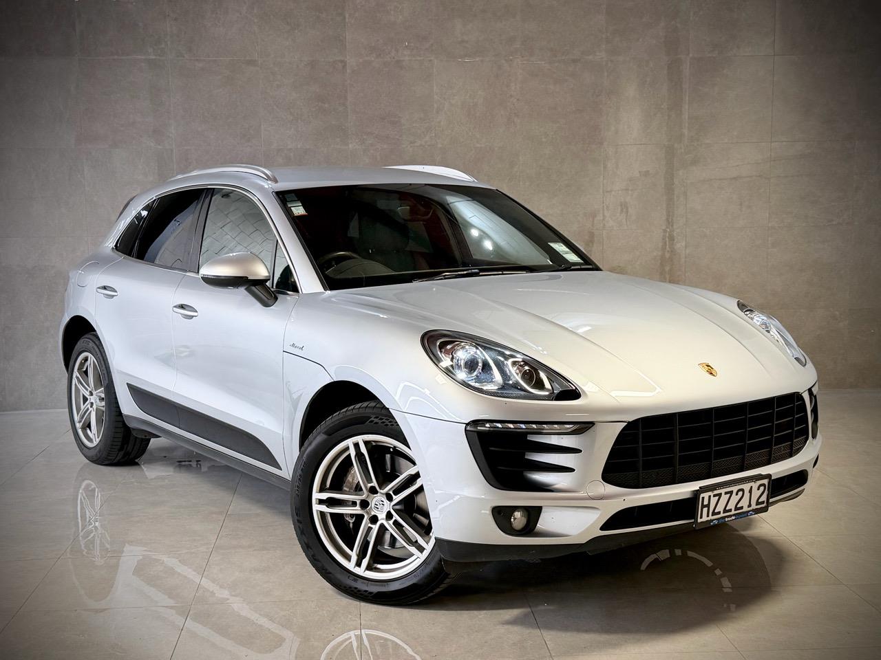 2015 Porsche Macan