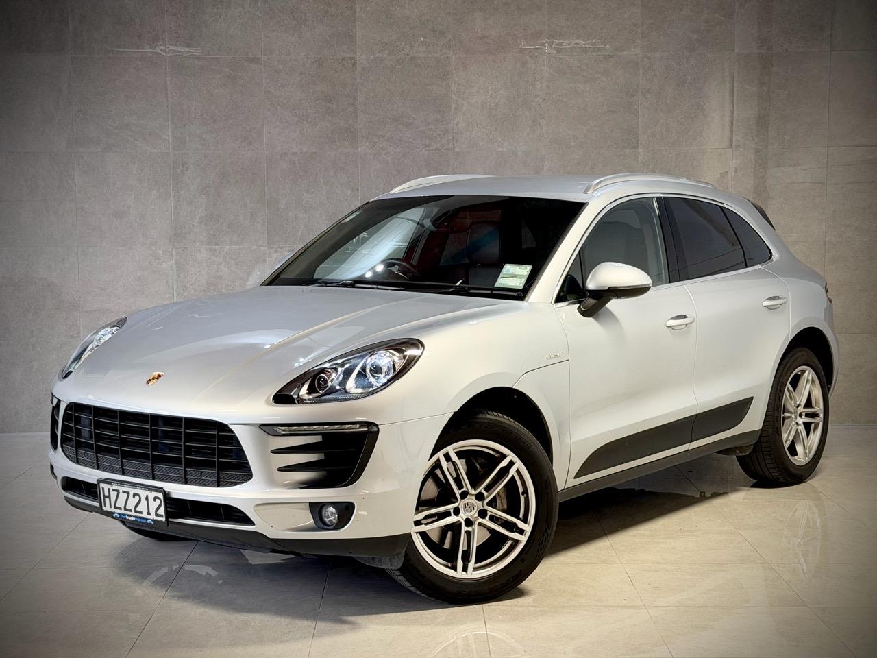 2015 Porsche Macan