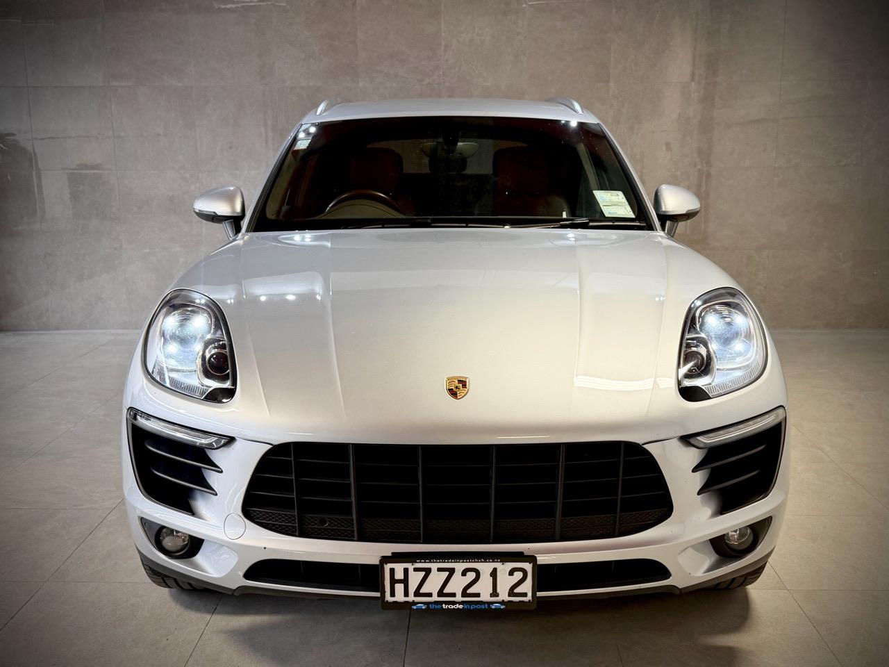 2015 Porsche Macan