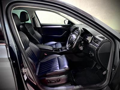 2017 Skoda Superb - Thumbnail
