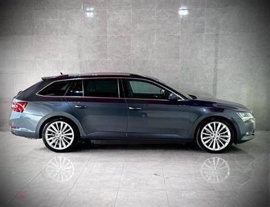 2017 Skoda Superb - Thumbnail