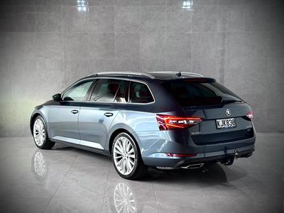 2017 Skoda Superb - Thumbnail