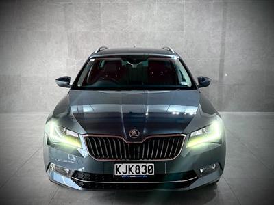 2017 Skoda Superb - Thumbnail