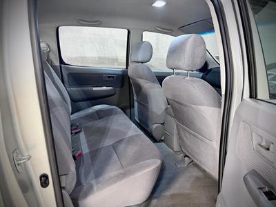 2006 Toyota Hilux - Thumbnail