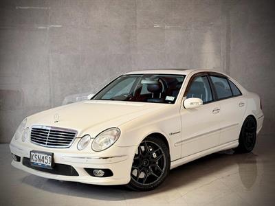 2006 Mercedes-Benz E 55 - Thumbnail