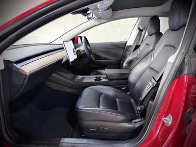 2021 Tesla Model 3 - Thumbnail