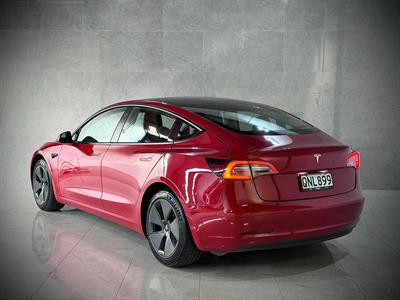 2021 Tesla Model 3 - Thumbnail