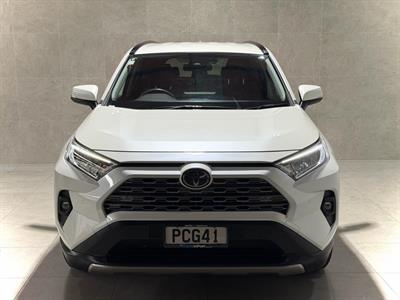 2022 Toyota Rav4 - Thumbnail