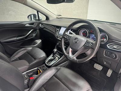 2018 Holden Astra - Thumbnail