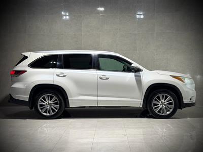 2015 Toyota Highlander - Thumbnail