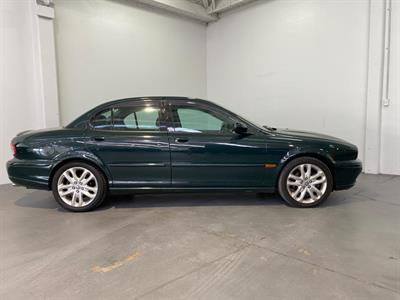 2001 Jaguar X-Type - Thumbnail