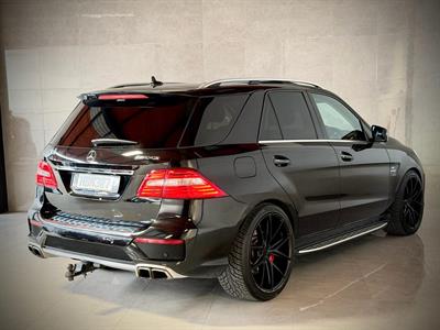 2013 Mercedes-Benz ML 63 - Thumbnail