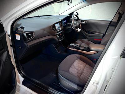 2018 Hyundai Ioniq - Thumbnail
