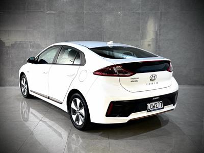 2018 Hyundai Ioniq - Thumbnail