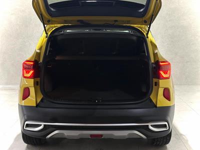 2020 Kia Seltos - Thumbnail