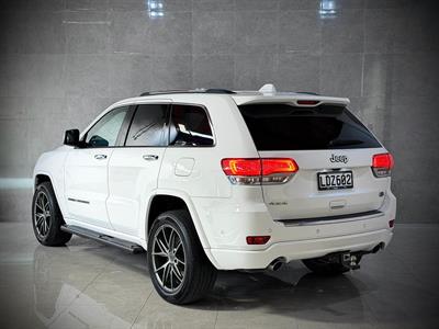 2018 Jeep Grand Cherokee - Thumbnail