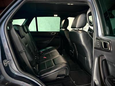 2019 Ford Everest - Thumbnail