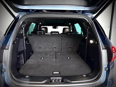 2019 Ford Everest - Thumbnail