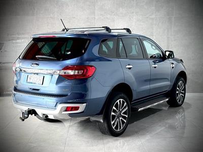 2019 Ford Everest - Thumbnail