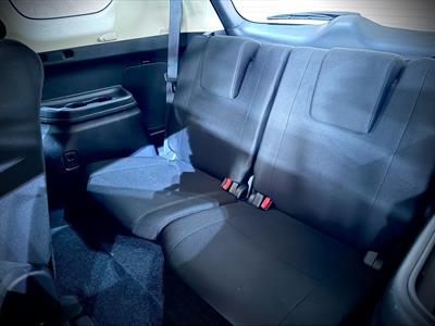 2021 Mitsubishi Outlander - Thumbnail