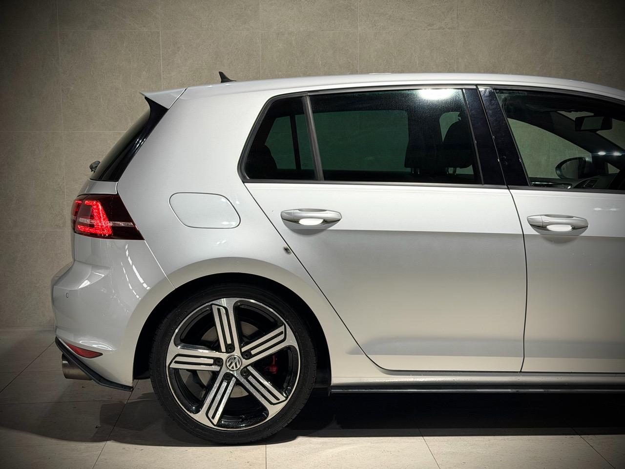 2016 Volkswagen Golf